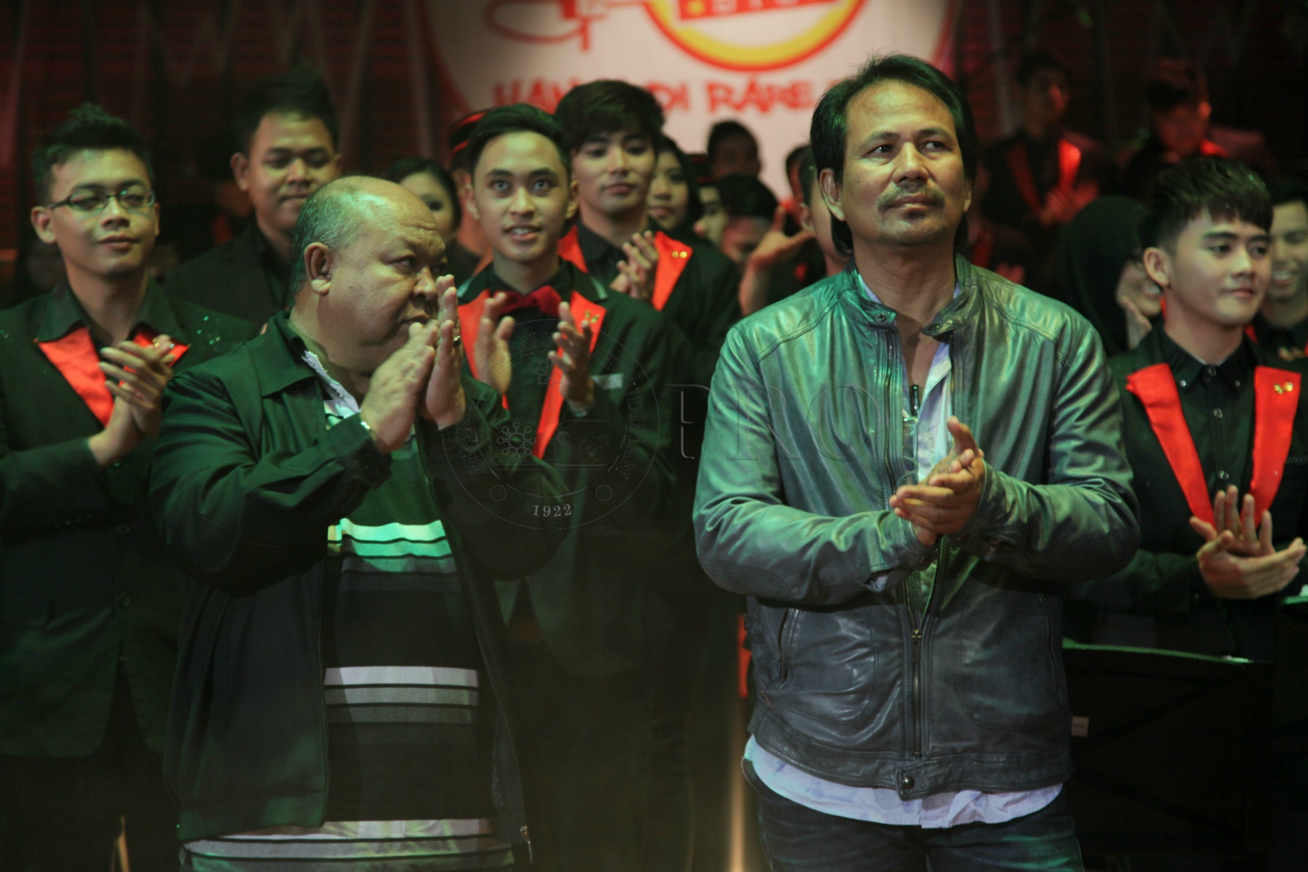 PRO 14 29 RARE IMG 0672